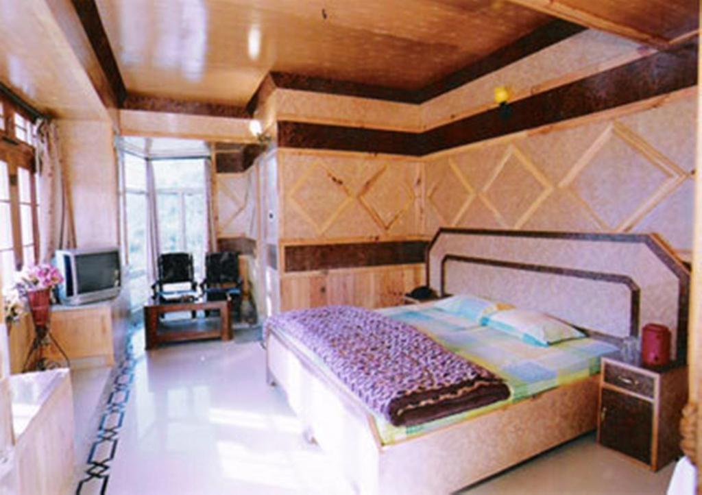 Hotel Arsh International ナイニタール 部屋 写真